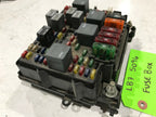 01-05 Chevrolet GMC SILVERADO SIERRA 6.6 LB7 UNDERHOOD FUSEBOX RELAY 15328827-03