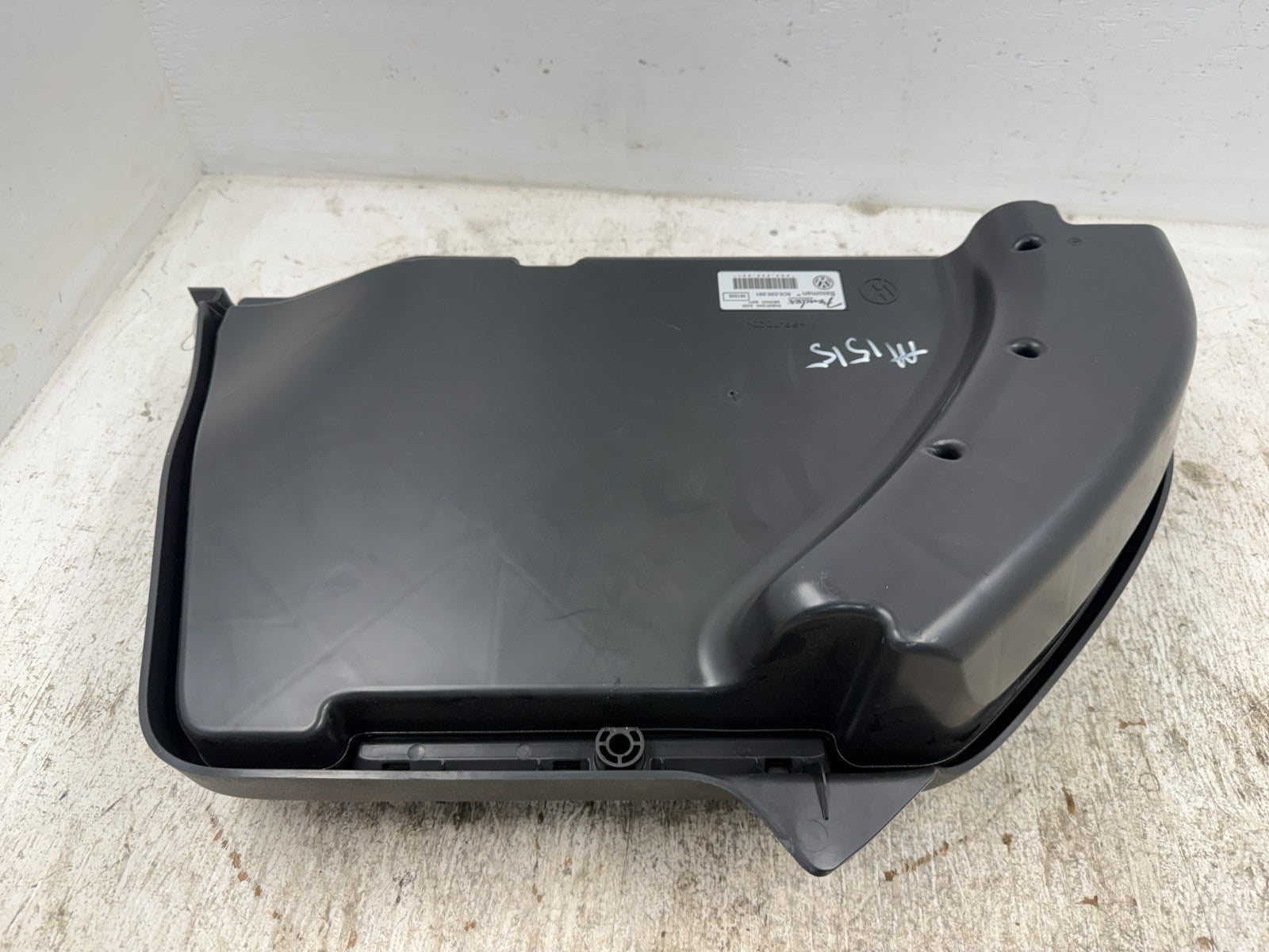 12-19 VOLKSWAGEN BEETLE OEM COMPLETE BASSMAN SUBWOOFER SPEAKER SUB 5C5035591
