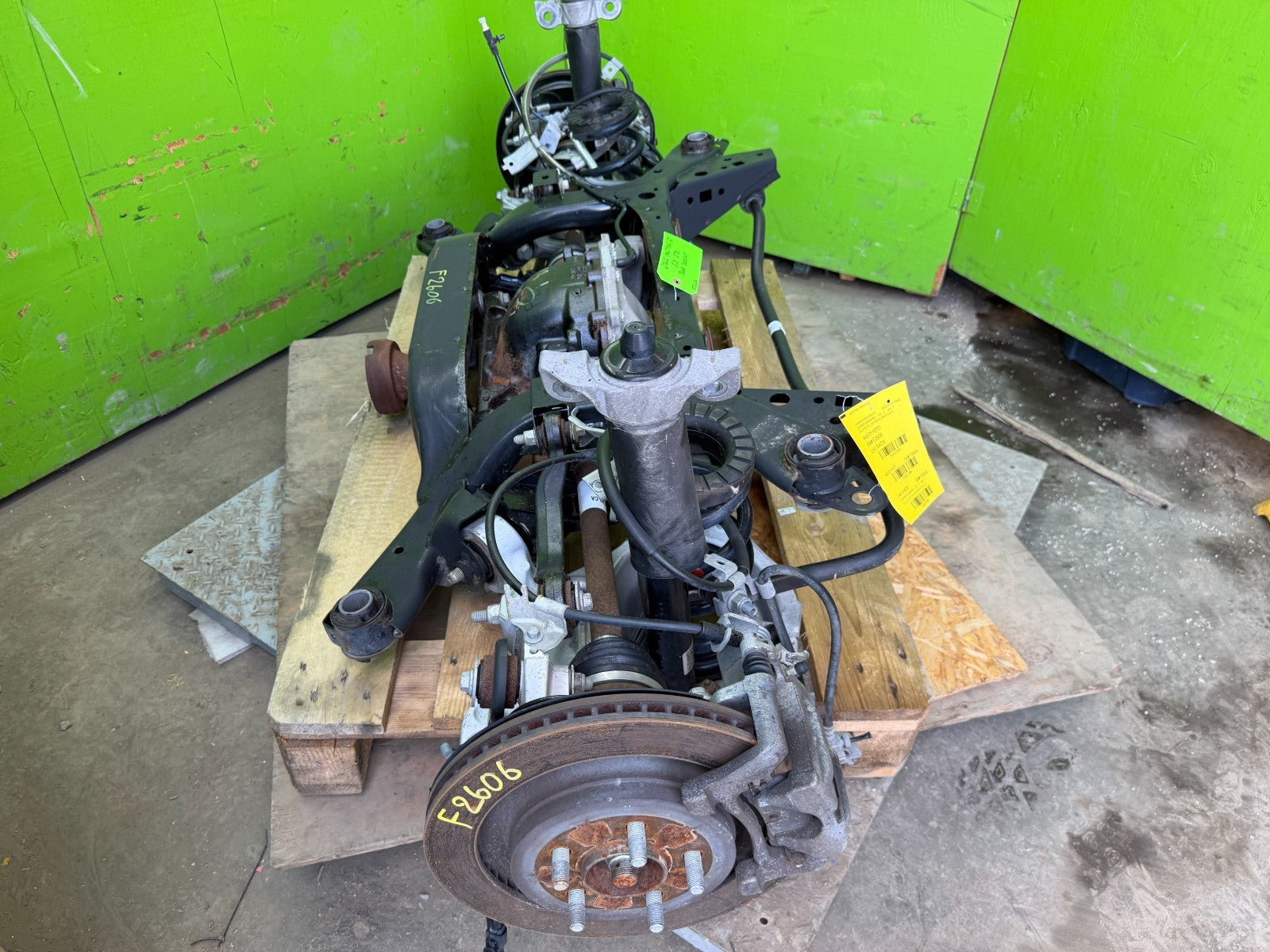 15-22 FORD MUSTANG GT 5.0 REAR SUSPENSION AXLE DIFFERENTIAL 3.55 GEARS