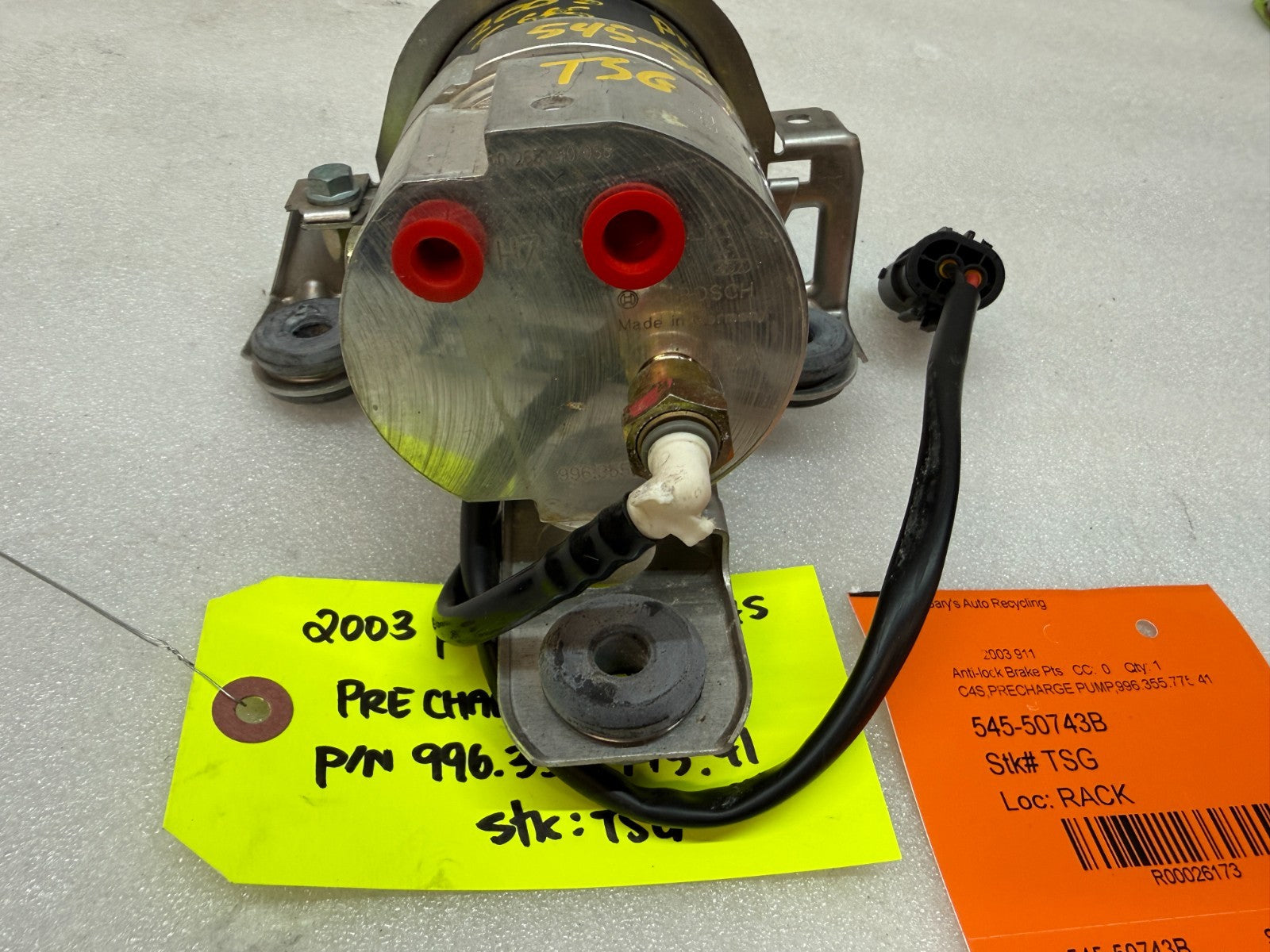03 PORSCHE 911 996 C4S TURBO OEM ABS PRE CHARGE PUMP 99635577541 01-05