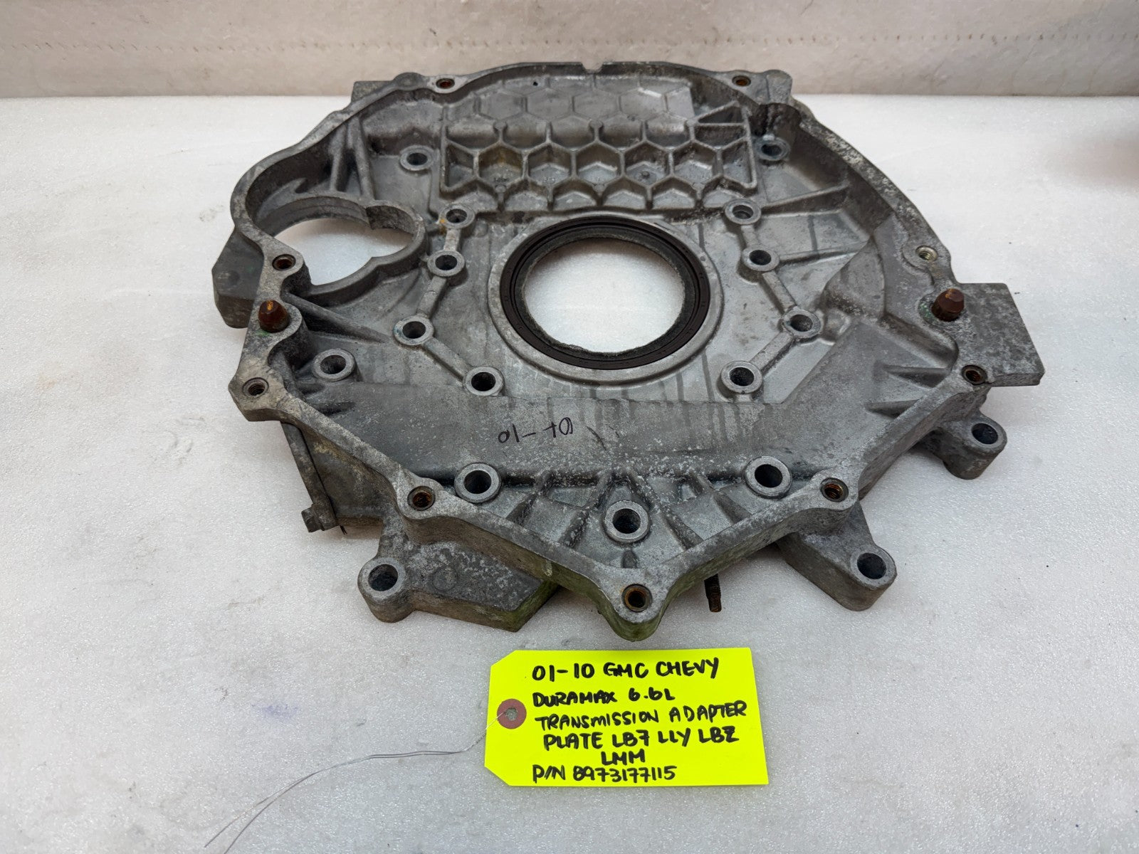 01-10 GMC LB7 LLY LBZ LMM 6.6 TRANSMISSION TO ENGINE ADAPTER PLATE 8973177115
