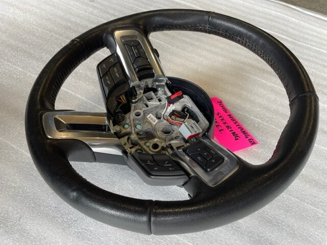2016 FORD MUSTANG GT BLACK LEATHER STEERING WHEEL W CONTROLS  AUTOMATIC 15 16 17
