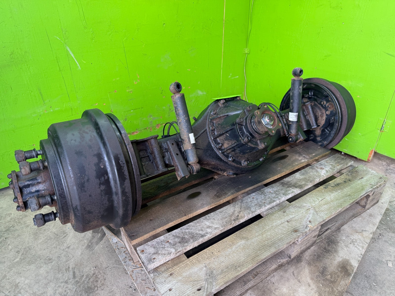 19 ISUZU NRR NQR 5.2 REAR DIFFERENTIAL DIFF AXLE ASSEMBLY 68K