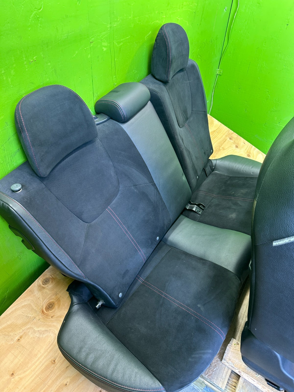 11 Subaru Impreza STi HATCHBACK FRONT REAR SEATS BLACK ALCANTARA 08-14