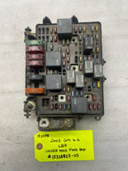 01 02 Chevrolet GMC SILVERADO SIERRA LLY UNDERHOOD FUSE RELAY BOX 15328827-03