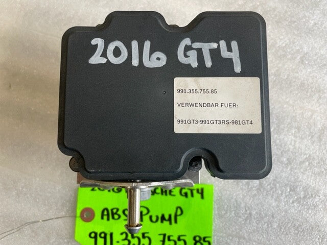 16 PORSCHE CAYMAN GT4 718 OEM ABS ANTI LOCK BRAKE PUMP MODULE 99135575585 18K