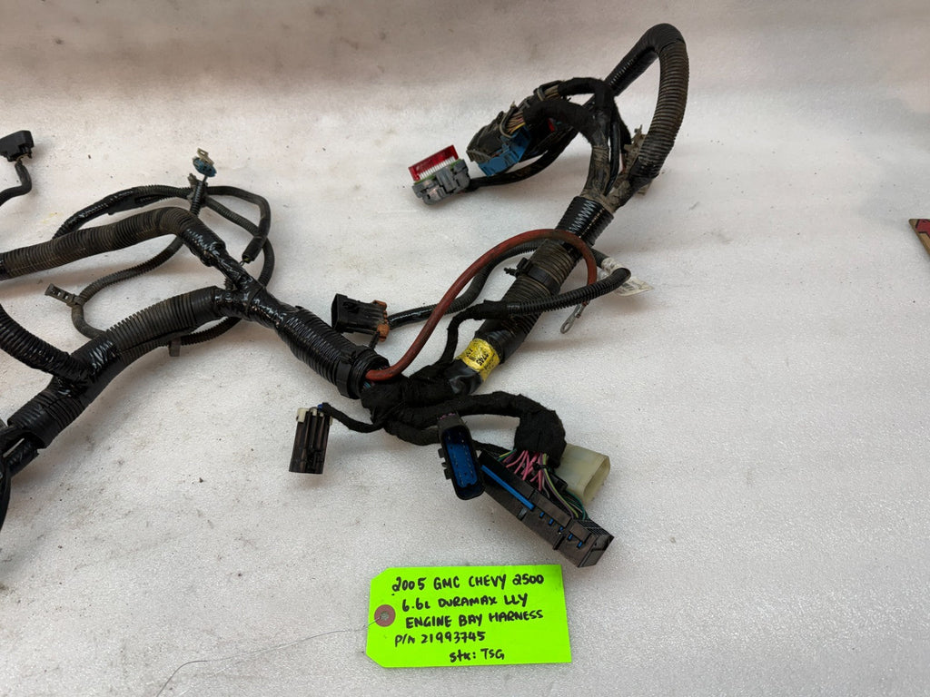 05 Chevrolet GMC 2500HD 3500HD DURAMAX 6.6 LLY DIESEL ENGINE WIRING LOOM HARNESS