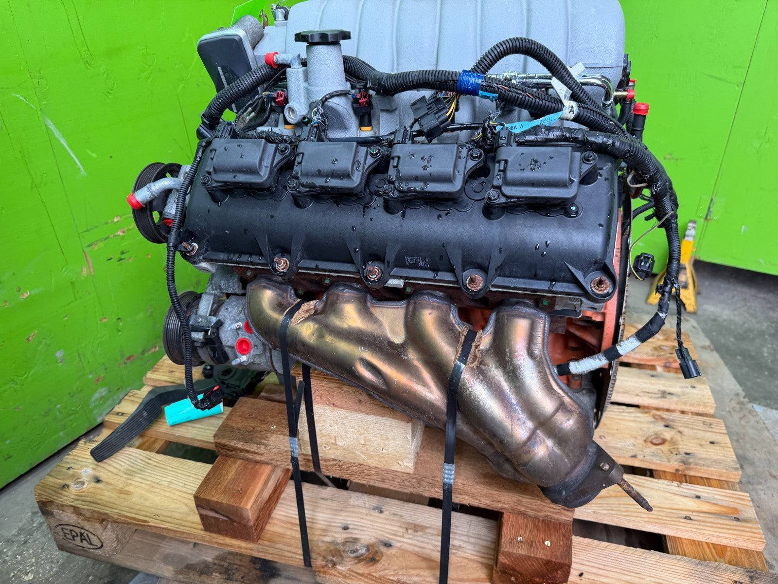 05-10 CHRYSLER 300 CHARGER CHALLENGER SRT8 SRT-8 COMPLETE 6.1 HEMI ENGINE 65K