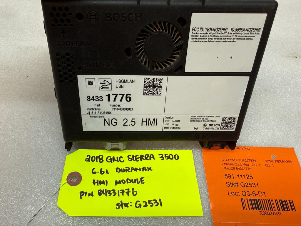 1 819 20 GMC 2500 3500 SIERRA SILVERADO HMI MEDIA RADIO MODULE 84331776