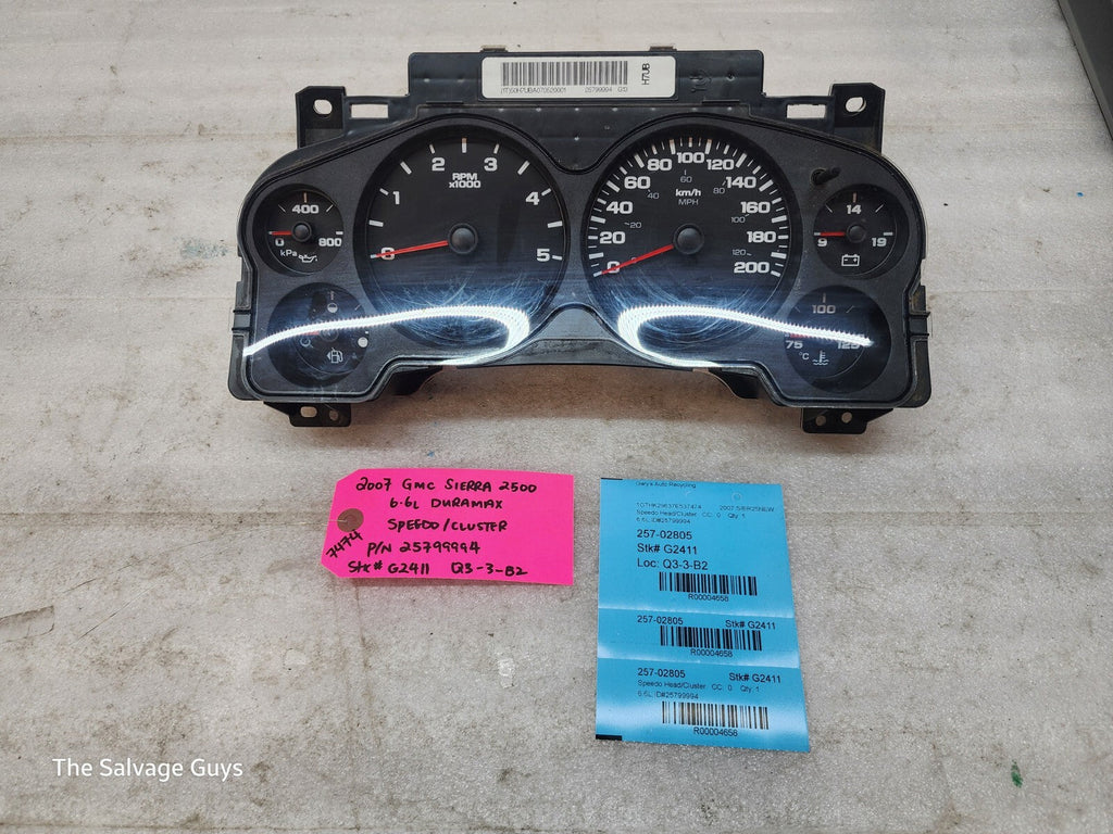 07.5-10 Chevrolet GMC SIERRA DIESEL SPEEDOMETER DASH GAUGE CLUSTER METRIC KM/H