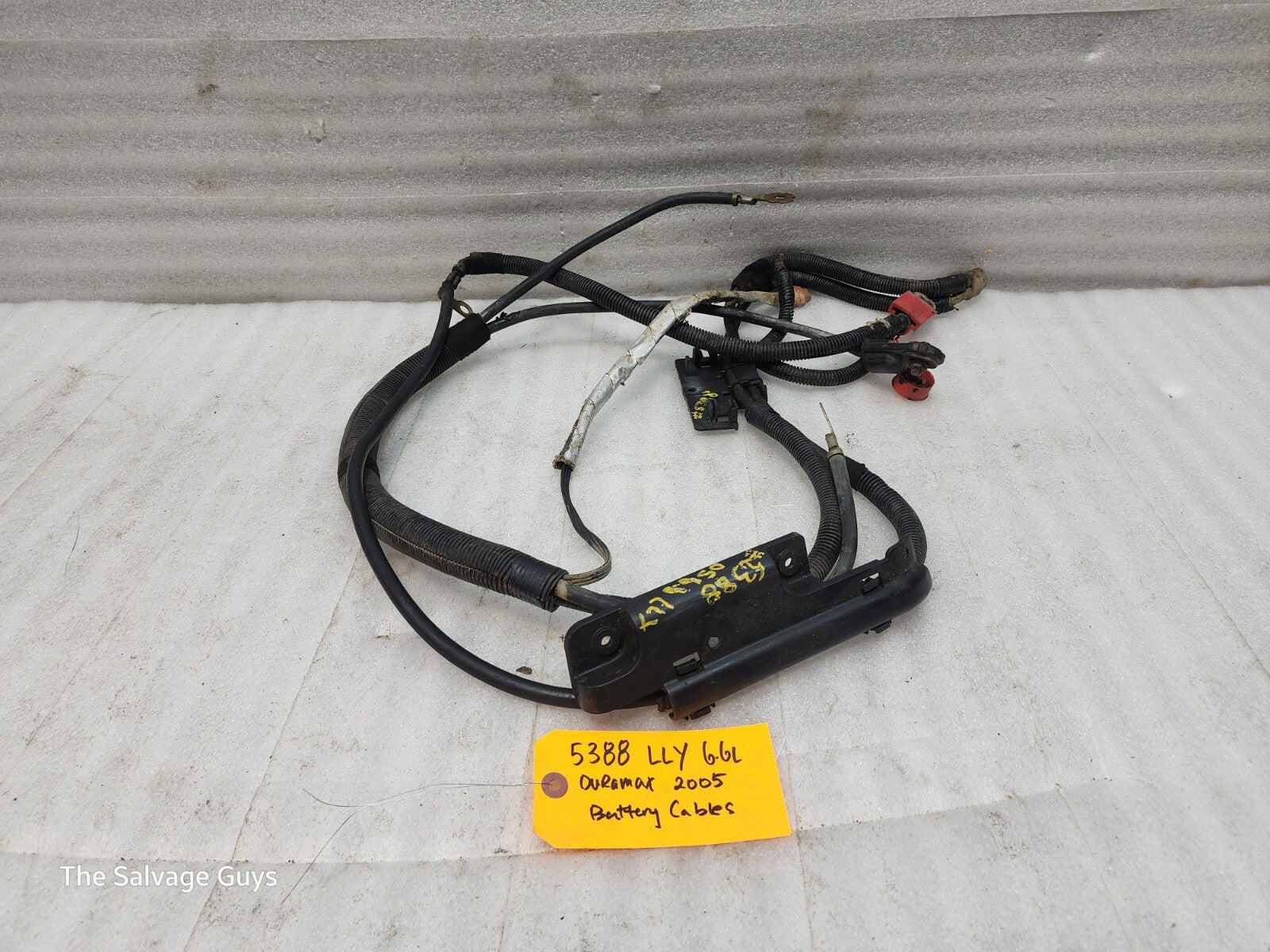04 05 GMC CHEVROLET SILVERADO 2500HD 3500HD 6.6 LLY OEM BATTERY CABLES