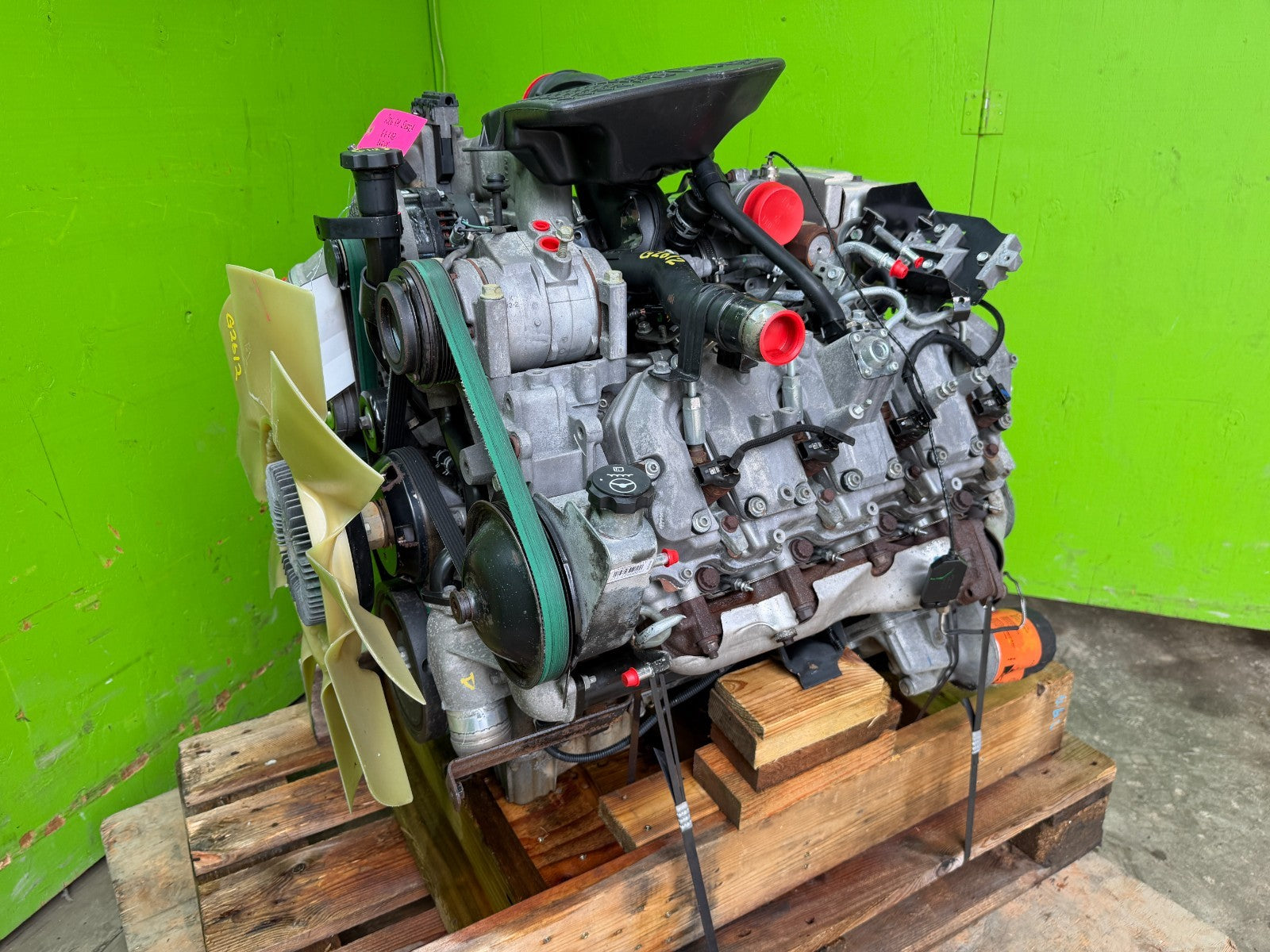 06 07 CHEVROLET GMC 2500 3500 6.6 LBZ DURAMAX DIESEL ENGINE MOTOR NO CORE!!