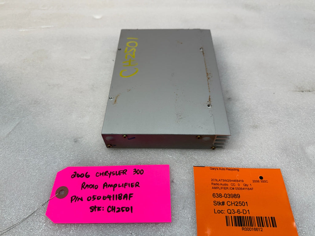 06-10 CHRYSLER 300 CHARGER SRT-8 INFINITY OEM STEREO RADIO AMPLIFIER 05064118AF