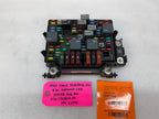 01 02 Chevrolet GMC SILVERADO SIERRA LB7 UNDERHOOD FUSE RELAY BOX 15328827-03