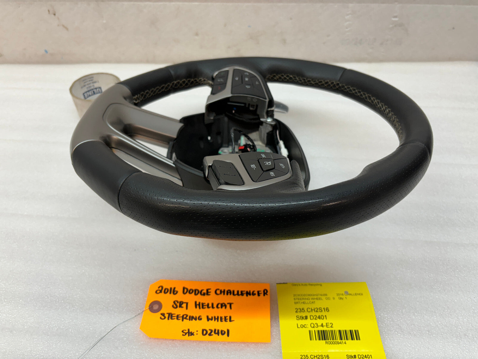 16 DODGE CHALLENGER HELLCAT SRT OEM BLACK LEATHER STEERING WHEEL AUTOMATIC 15-18