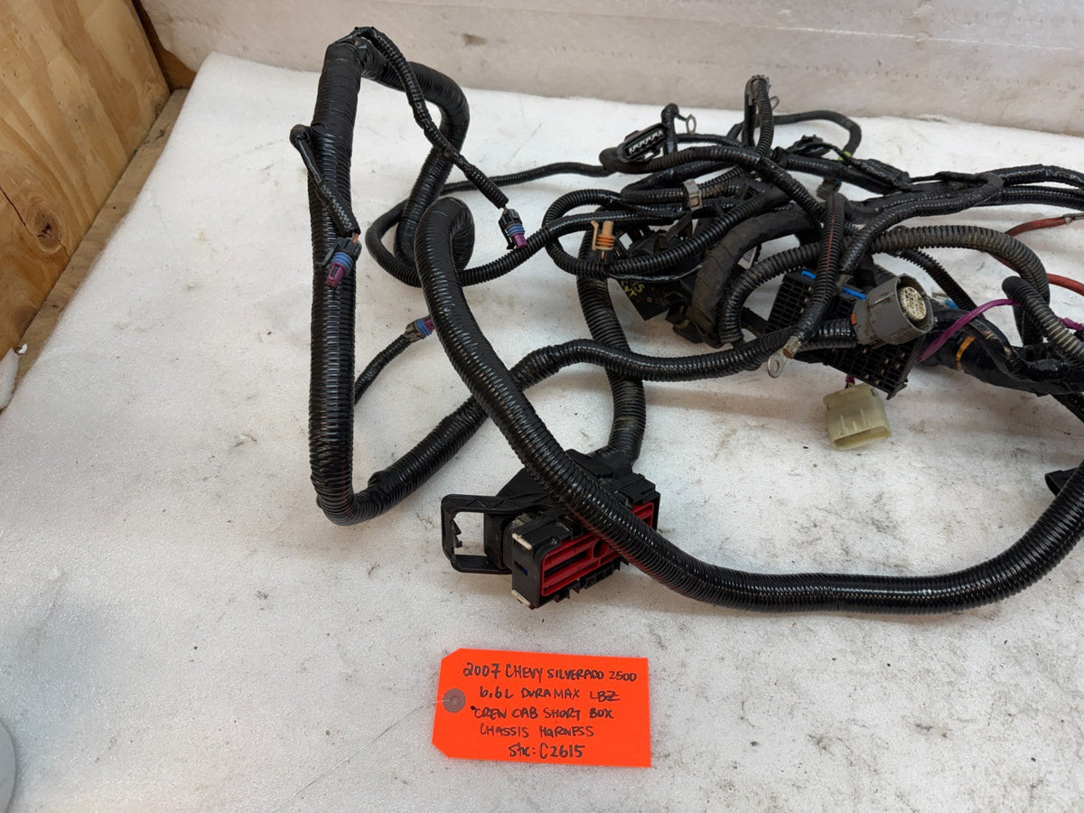 06 07 Chevrolet GMC 2500HD 3500 4wd CREW CAB SHORT BOX CHASSIS WIRING HARNESS