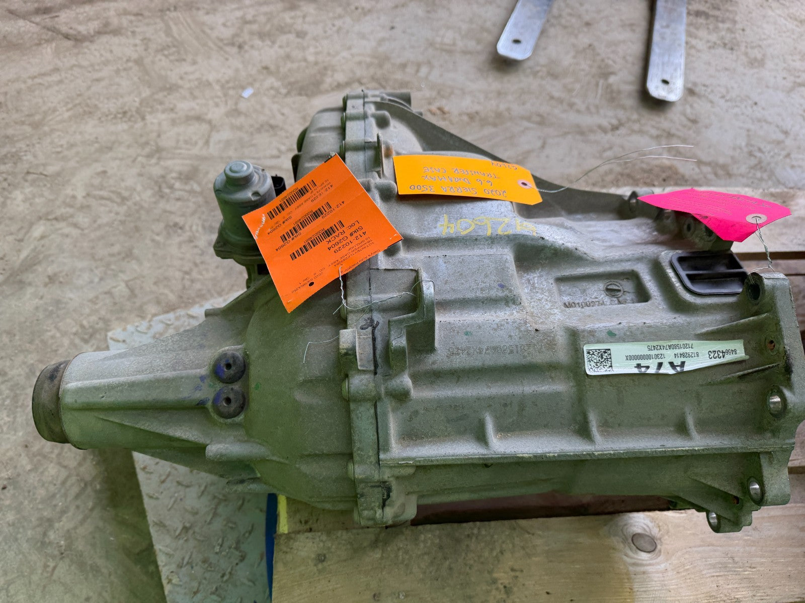 20 CHEVROLET GMC SIERRA 2500 3500 AT4 DIESEL 6.6 TRANSFERCASE 84664323 19-22