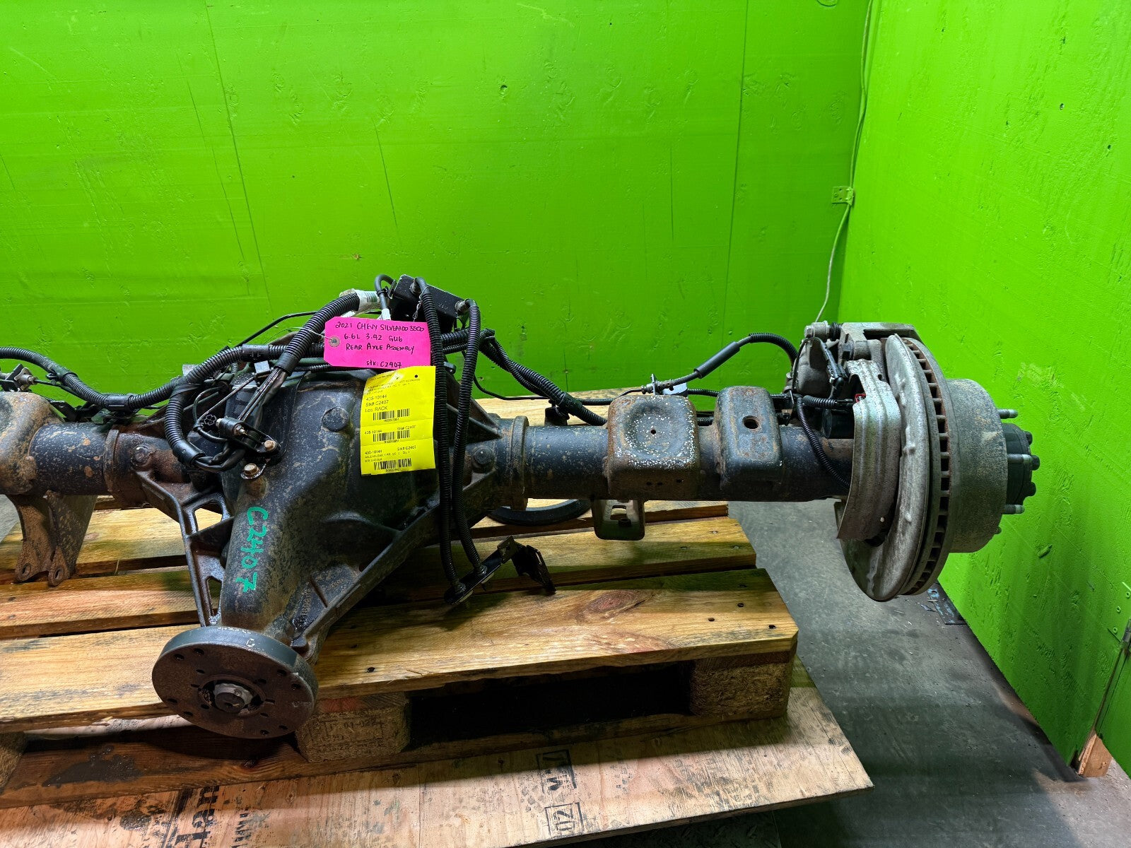 19-24 CHEVROLET GMC SIERRA SILVERADO 2500 3500 G80 REAR DIFFERENTIAL DIFF 3.42