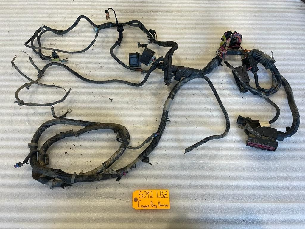 06 07 GMC CHEVROLET 2500HD DURAMAX 6.6 LBZ ENGINE BAY MOTOR WIRING HARNESS LOOM