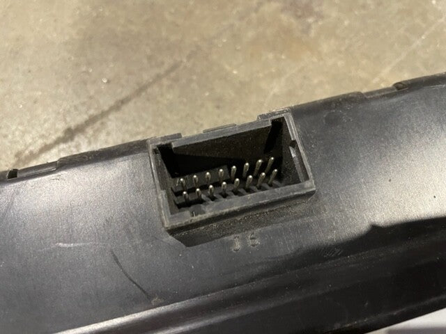 01-05 Chevrolet GMC 2500HD 3500HD 6.6 DURAMAX BODY CONTROL MODULE BCM 15116066