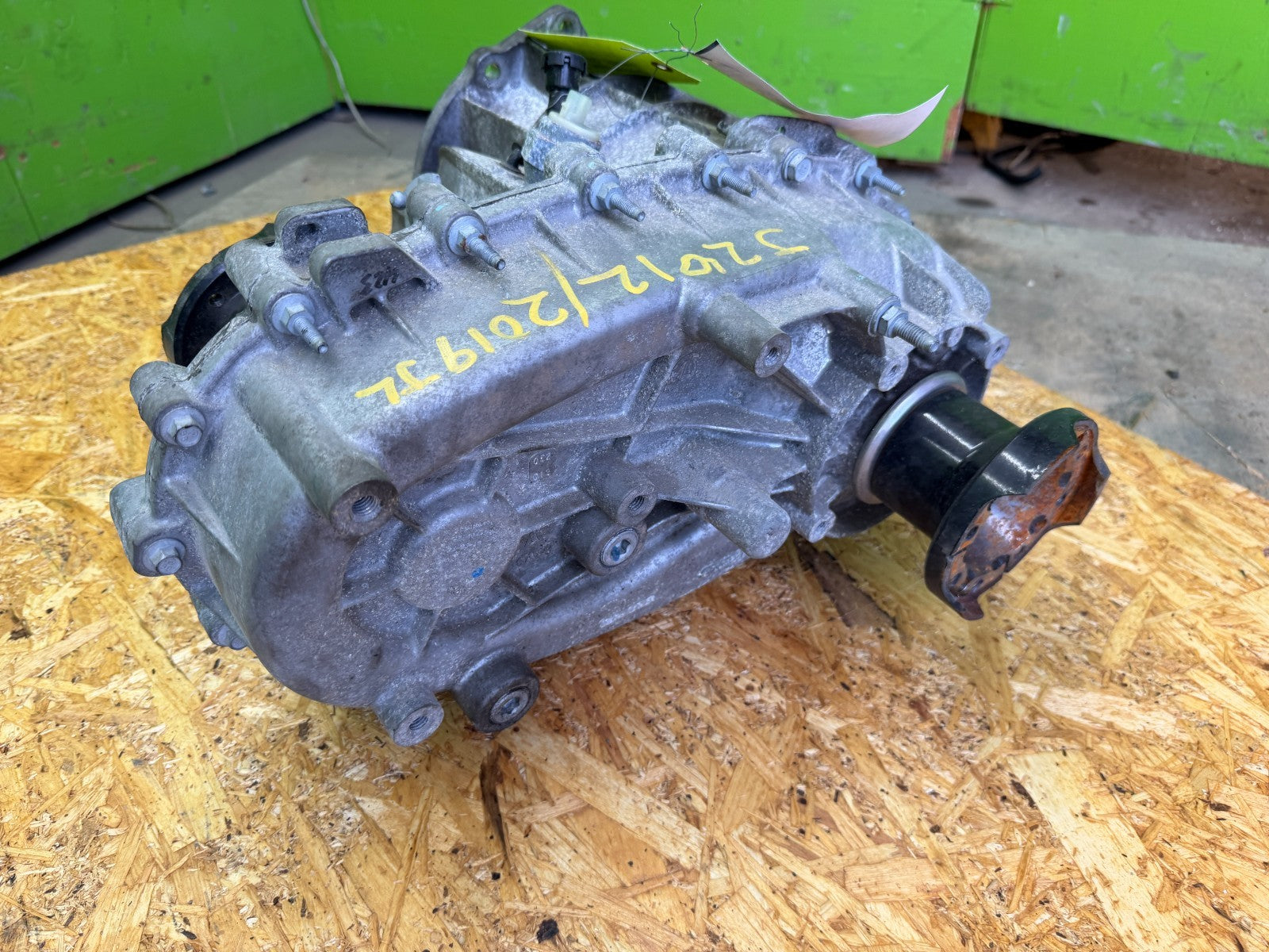19 JEEP WRANGLER JL 3.6 4X4 TRANSFERCASE  P68240445AC 18-23