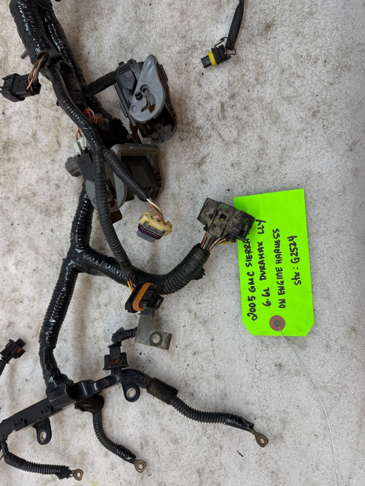 05 Chevrolet GMC 2500HD 3500HD DURAMAX 6.6 LLY DIESEL ENGINE WIRING LOOM HARNESS