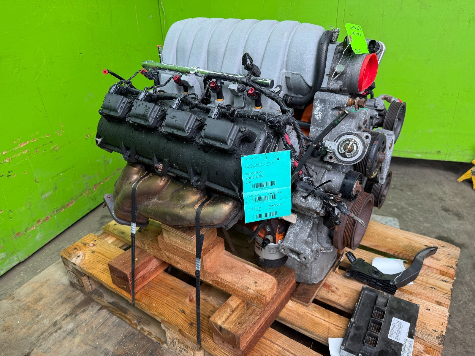 05-10 CHRYSLER 300 CHARGER CHALLENGER SRT8 SRT-8 COMPLETE 6.1 HEMI ENGINE 65K