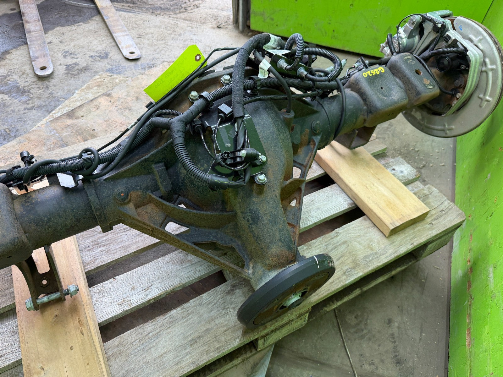 19-24 CHEVROLET GMC SIERRA SILVERADO 2500 3500 G80 REAR DIFFERENTIAL DIFF 3.42