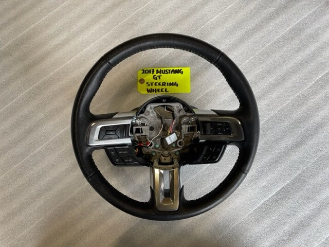 17 FORD MUSTANG GT BLACK LEATHER STEERING WHEEL W CONTROLS  6sp MANUAL 15 16 17