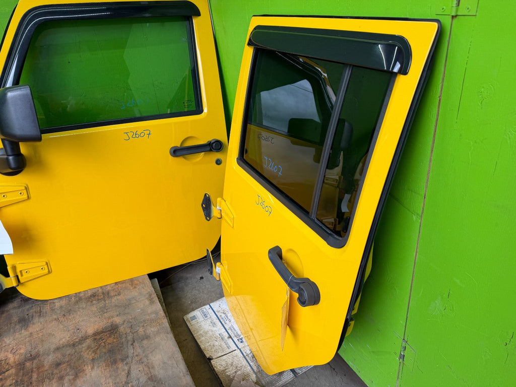 07-18 JEEP WRANGLER JK OEM FULL HARD DOORS YELLOW WITH DOOR PANELS MIRRORS