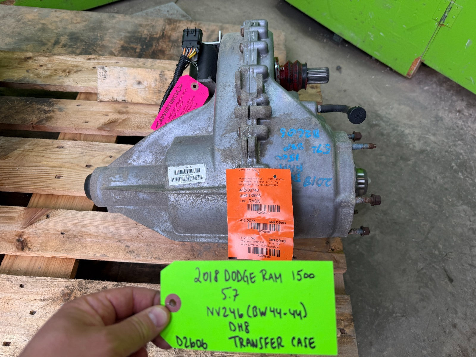 18 DODGE RAM SPORT 1500 5.7 HEMI NV246 TRANSFER CASE P68360094AA 14-18 63k