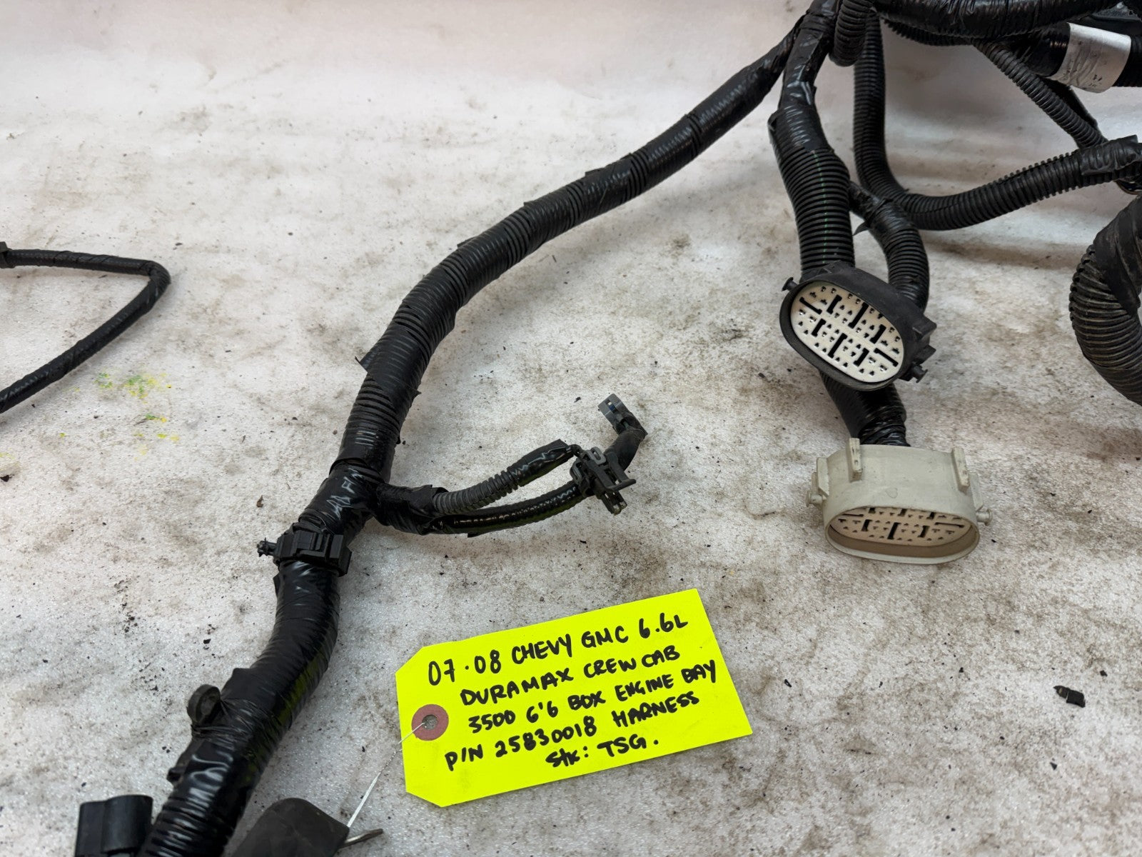 08-10 GMC CHEVROLET 2500HD DURAMAX 6.6 LMM ENGINE BAY WIRING HARNESS 25830018
