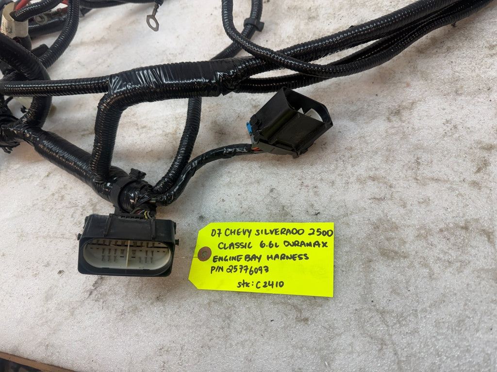 06 07 GMC CHEVROLET 2500HD DURAMAX 6.6 LBZ ENGINE BAY MOTOR WIRING HARNESS LOOM