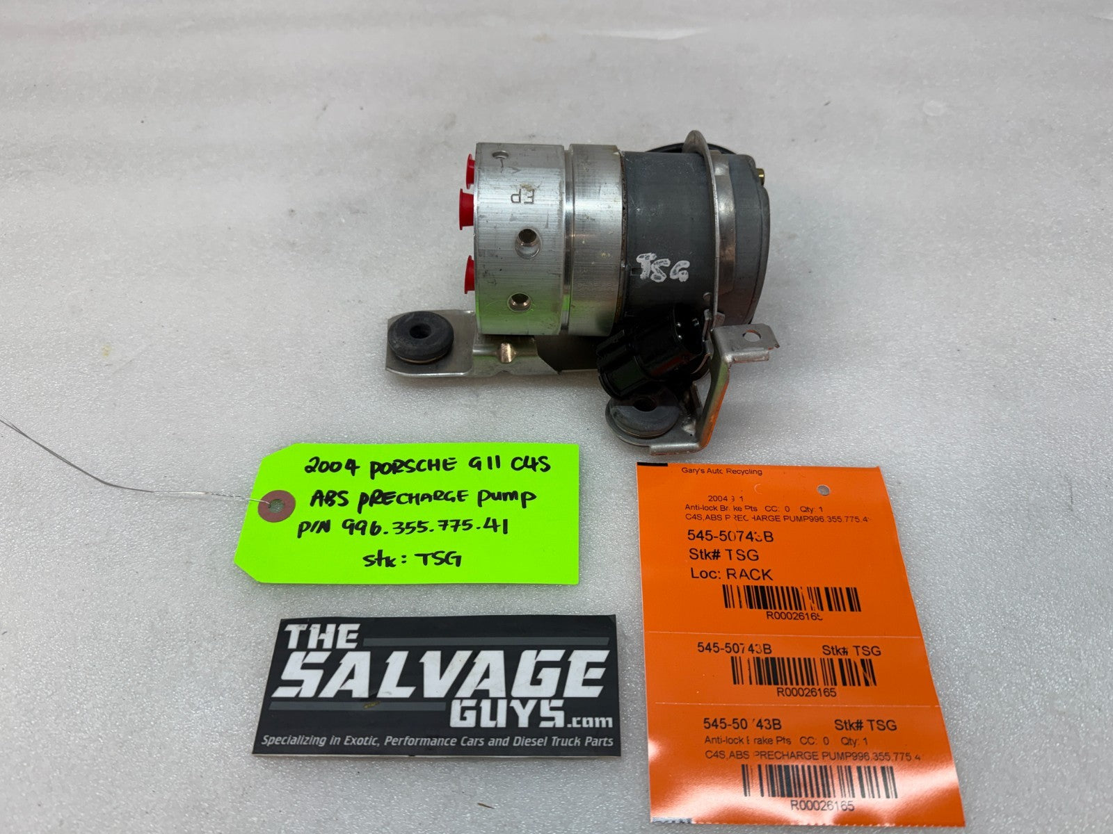 04 PORSCHE 911 996 C4S TURBO OEM ABS PRE CHARGE PUMP 99635577541 01-05