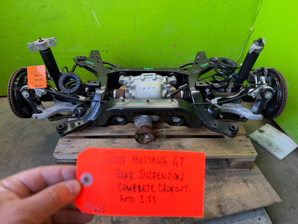 15-22 FORD MUSTANG GT 5.0 REAR SUSPENSION AXLE DIFFERENTIAL 3.55 GEARS