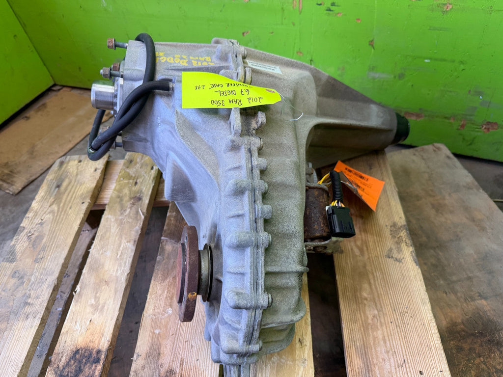 12 DODGE RAM 2500 3500 TRANSFER CASE P68069711AA 4WD 4X4 12-18