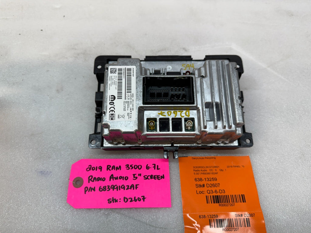 19 20 21 RAM 2500 3500 OEM 5" TOUCHSCREEN RADIO DISPLAY SCREEN 68399192AF