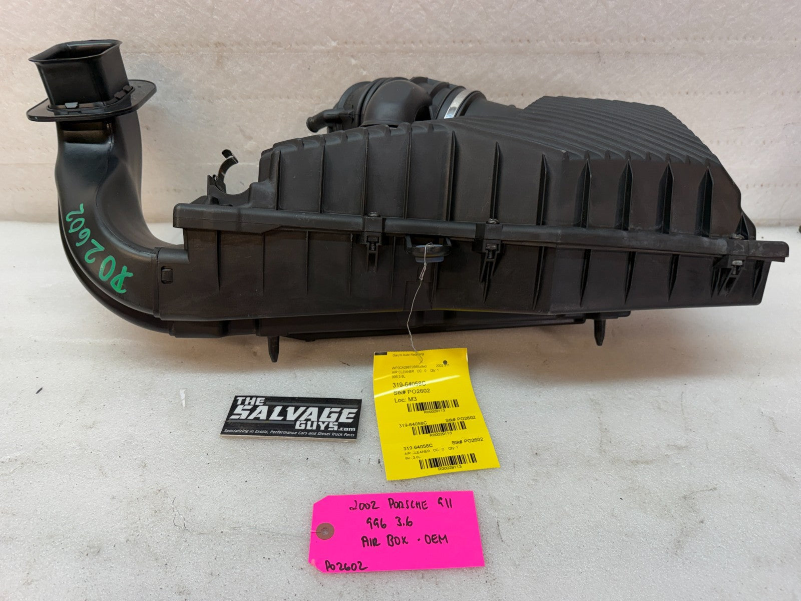 02 PORSCHE 996 911 3.6 3.4 OEM AIRBOX AIR CLEANER HOUSING FILTER 99-04