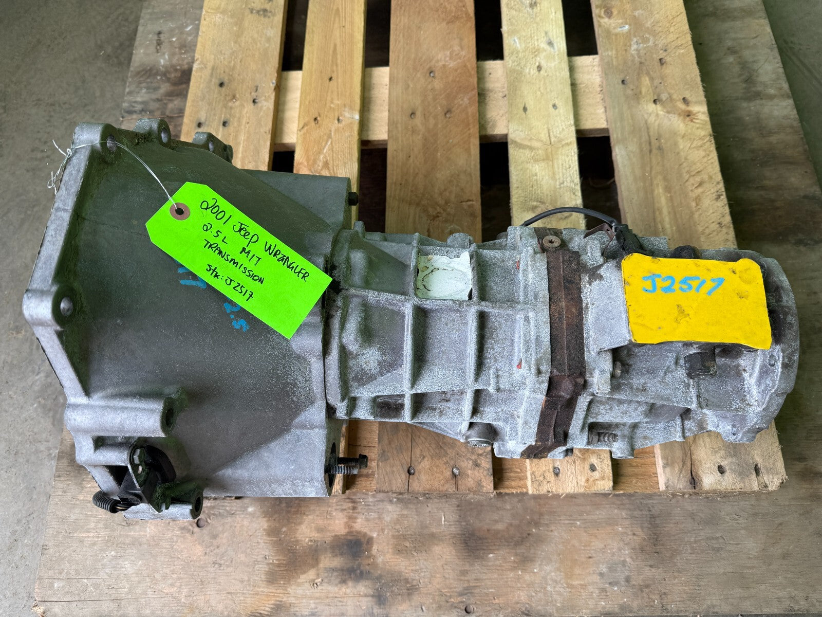 97-02 JEEP WRANGLER TJ 2.5 4 CYL MANUAL TRANSMISSION AX5 AX-5