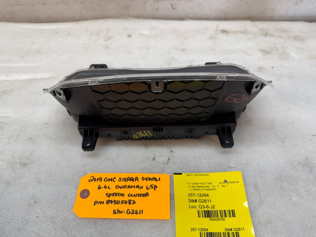 19 GMC 2500 3500 SIERRA 6.6 DURAMAX METRIC SPEEDOMETER GAUGE CLUSTER 84505082