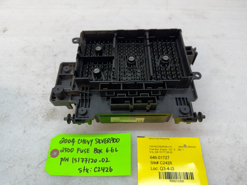 01-05 Chevrolet GMC 2500hd SIERRA 6.6 LB7 UNDERHOOD FUSE RELAY BOX 15177120-02