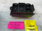 01-05 Chevrolet GMC SILVERADO SIERRA LLY UNDERHOOD FUSE RELAY BOX 15115618-02