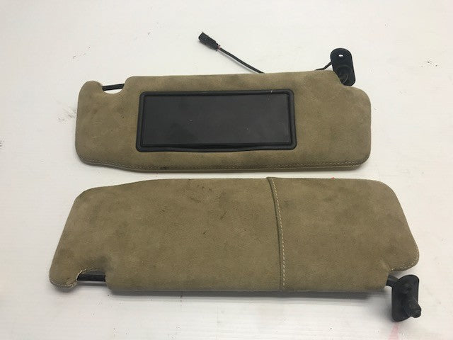 02 03 04 05 Maserati Spyder 4200 M138 OEM LEFT RIGHT SUN VISORS BEIGE COUPE