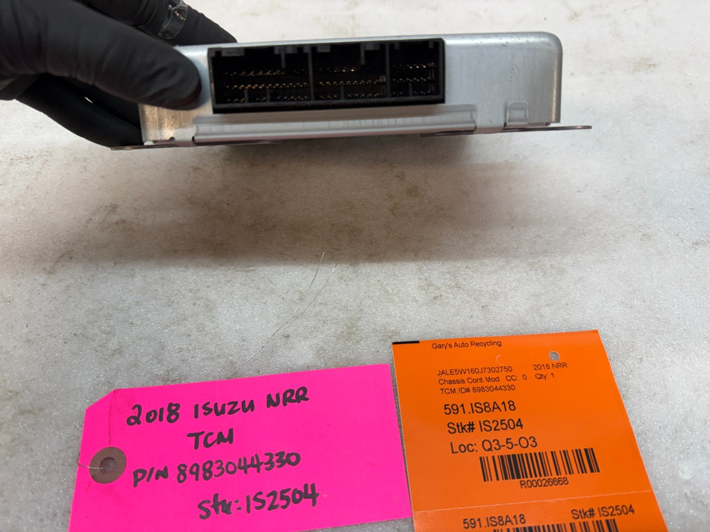 18 ISUZU NRR NPR NQR 5.2 TRANSMISSION CONTROL MODULE TCM TCU 8983044330