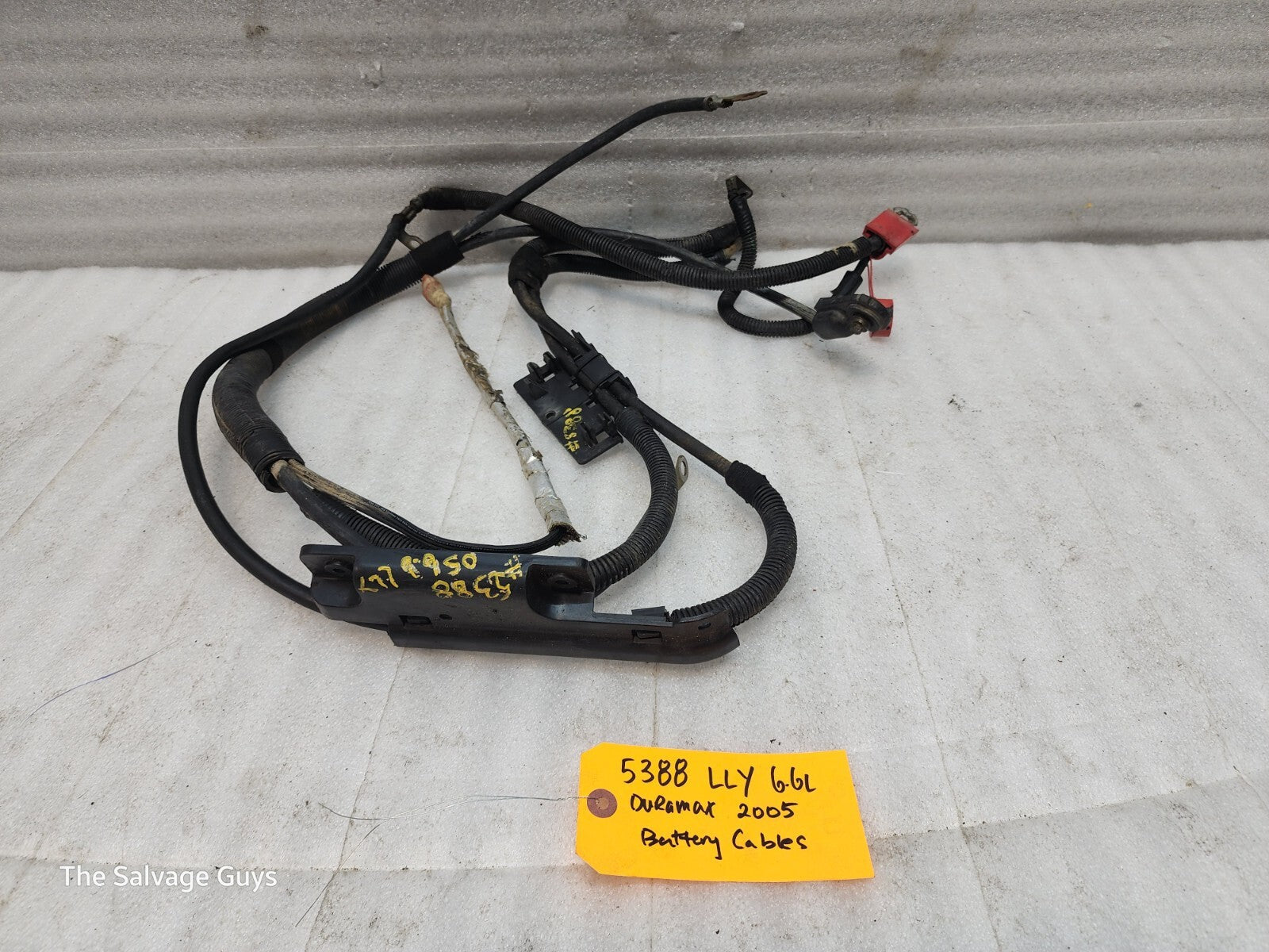 04 05 GMC CHEVROLET SILVERADO 2500HD 3500HD 6.6 LLY OEM BATTERY CABLES