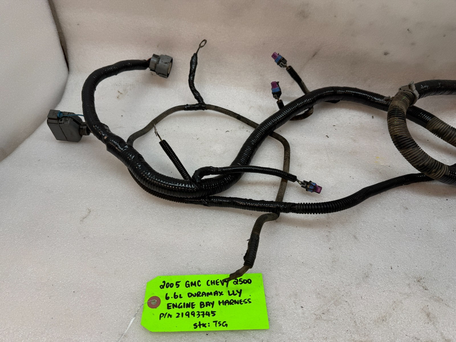 05 Chevrolet GMC 2500HD 3500HD DURAMAX 6.6 LLY DIESEL ENGINE WIRING LOOM HARNESS