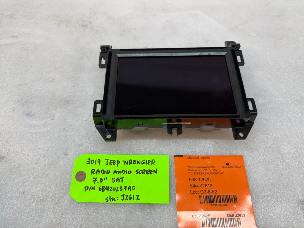 19 JEEP WRANGLER JL JT OEM 7" TOUCHSCREEN RADIO STEREO P68420237AC 18-20