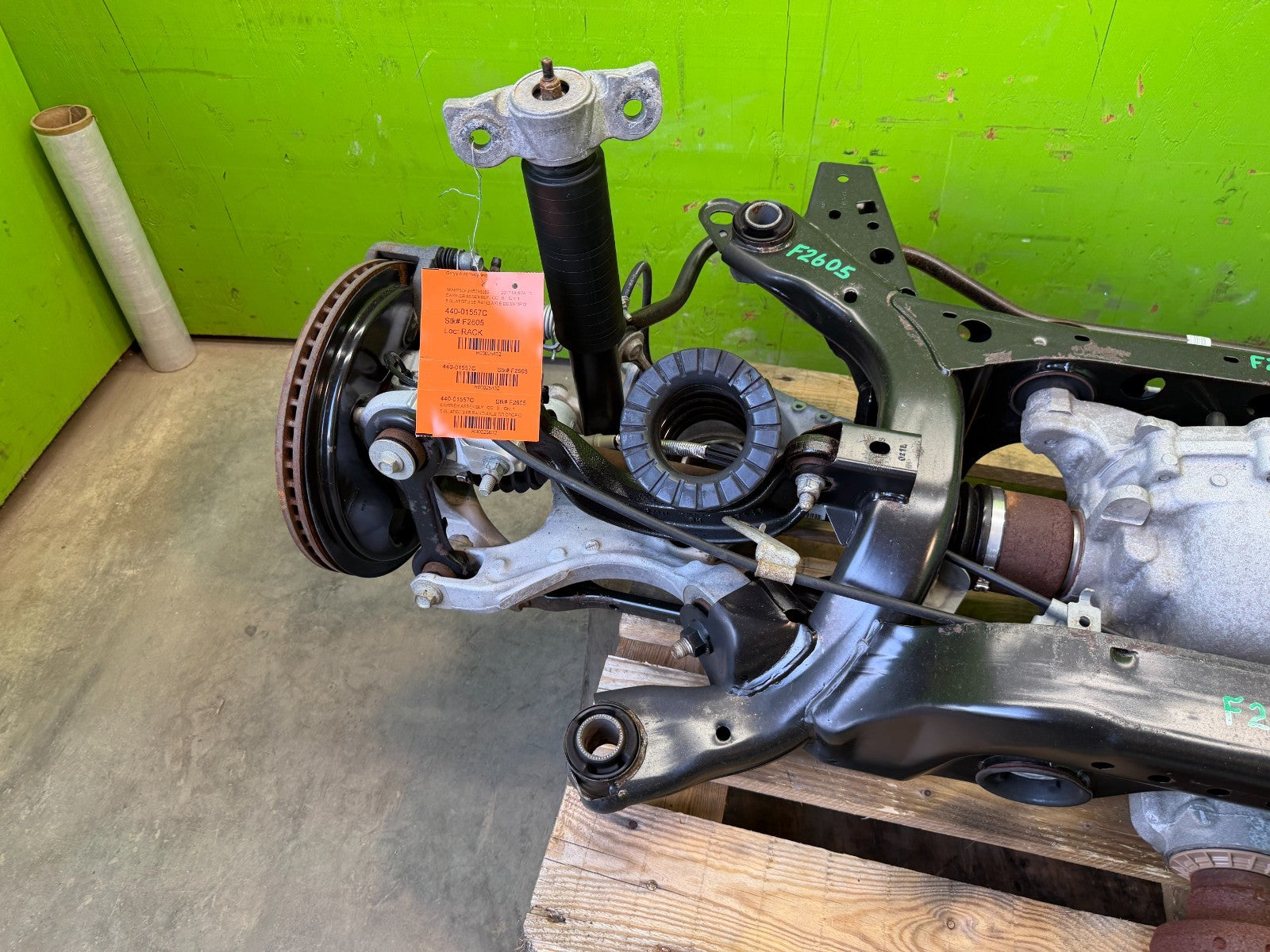 15-22 FORD MUSTANG GT 5.0 REAR SUSPENSION AXLE DIFFERENTIAL 3.55 GEARS
