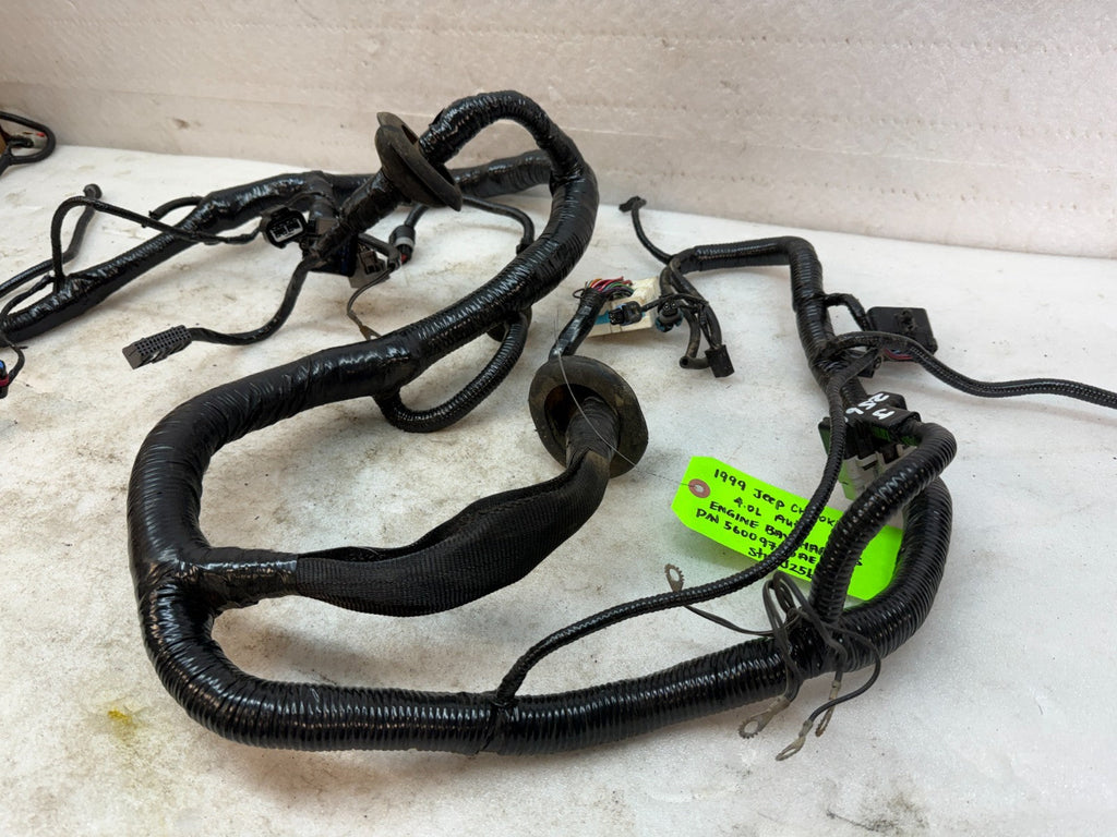 99 JEEP CHEROKEE XJ 4.0 ENGINE WIRING HARNESS LOOM 97-01 P56009740AE