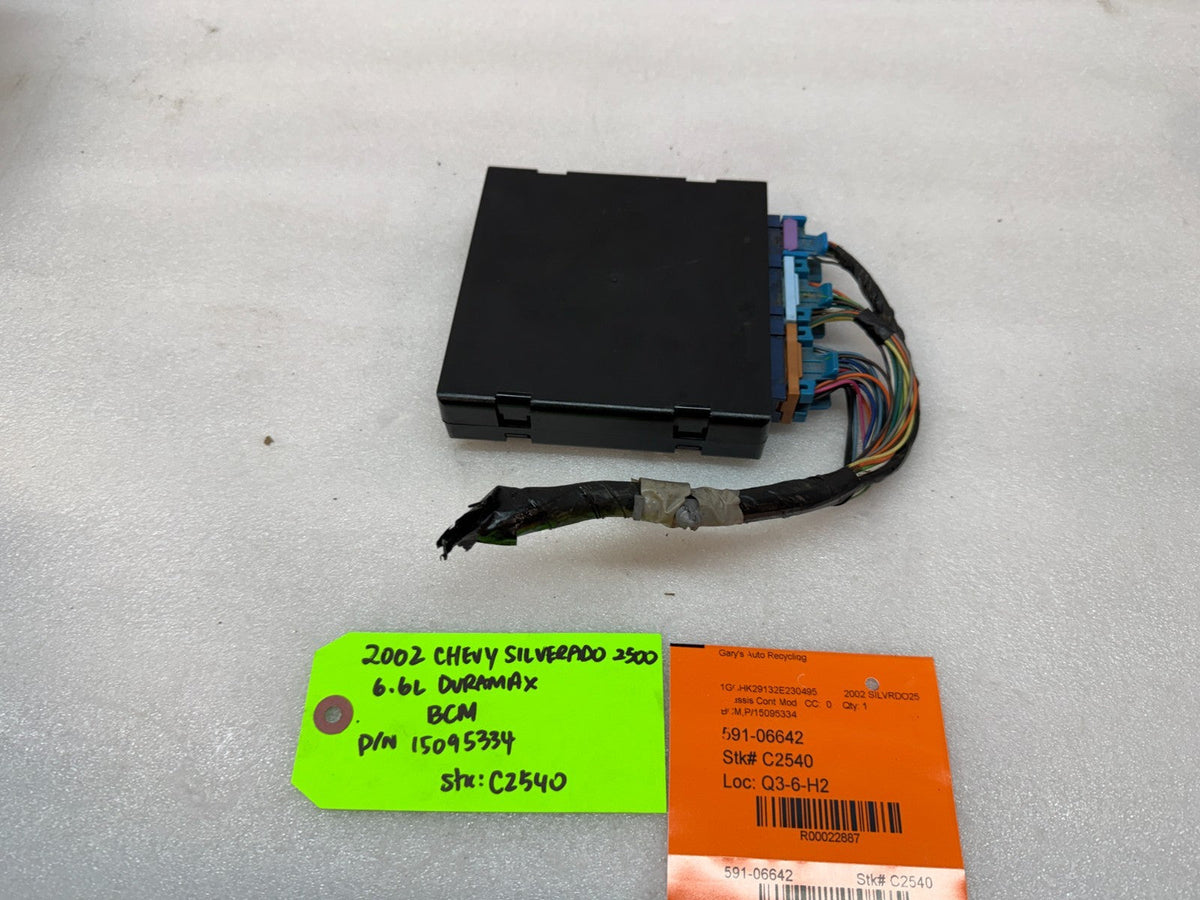 01-05 Chevrolet GMC 2500HD 3500HD 6.6 DURAMAX BODY CONTROL MODULE BCM 15095334
